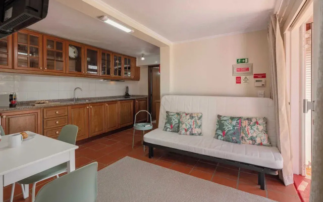Apartment With Garden - Casa Frangipani