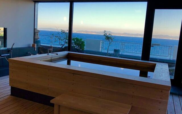 New WestPeninsula Hotel