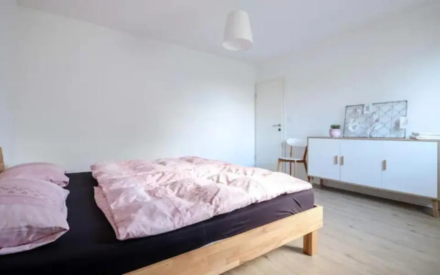 Central Garden House (family friendly!)