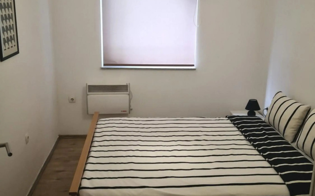 Apartment Adi