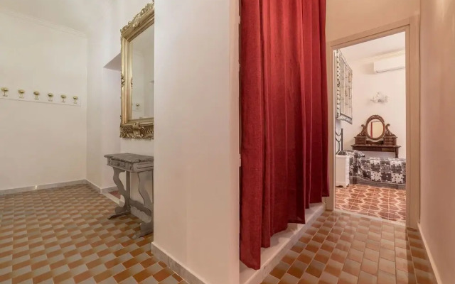 Piramide & Testaccio Design Flat