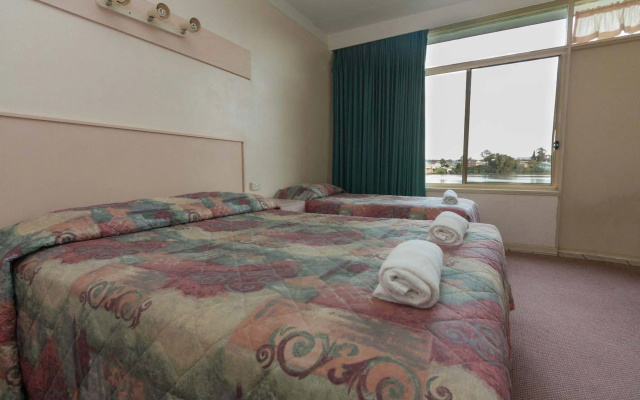 Moruya Waterfront Hotel Motel – Guest Rooms – Moruya