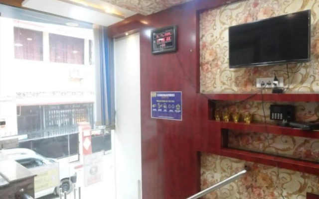 OYO 9832 Hotel Bleue Mont
