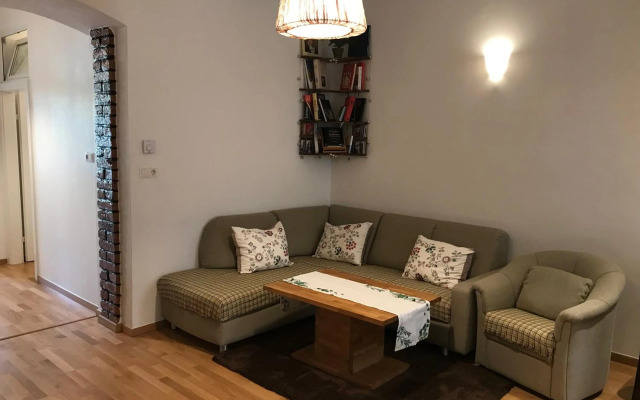 Nice apartment near Schönbrunn and downtown