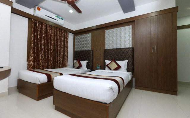 OYO 6626 Khaleej Residency