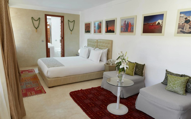 Riad Infinity Sea