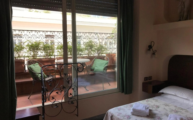 Hotel Okapi