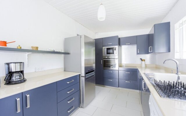 La Case Creole Beachfront Villa by StayMauritius