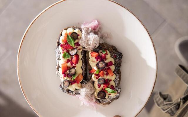 Hotel Indigo Adelaide Markets by IHG