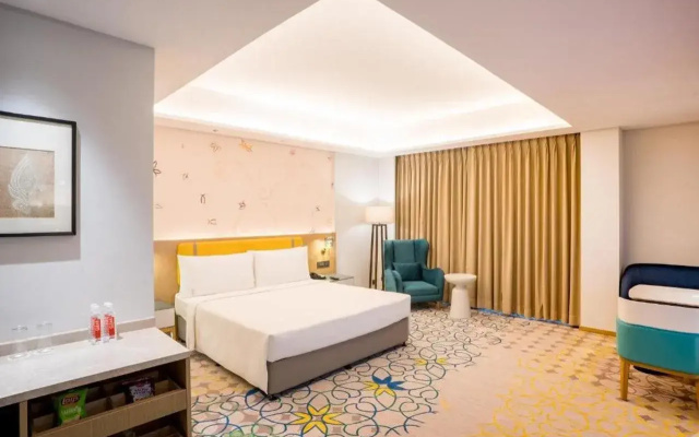 Holiday Inn Lucknow Airport - Hotel in Λάκναου - Photo 5