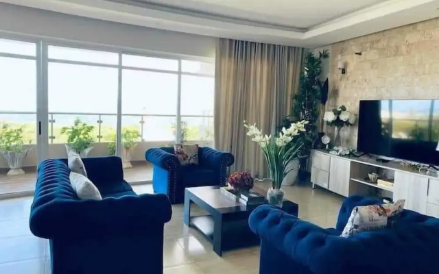 Stay.Plus Antalya Luxury Apartment