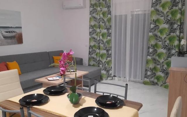 2- Bedroom Apartment in Rhodes