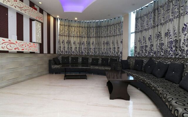OYO 29383 Hotel Heaven Heights