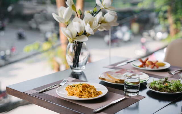 K-Zone The Star Hotel