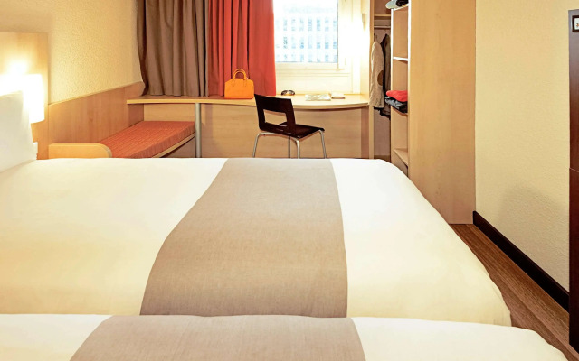 ibis Paris Porte d'Orléans