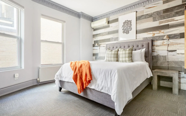 Wellesley Manor Revival Boutique Hotel, EST, 1916