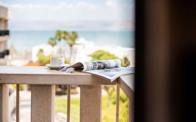 Aviv Holiday Flat