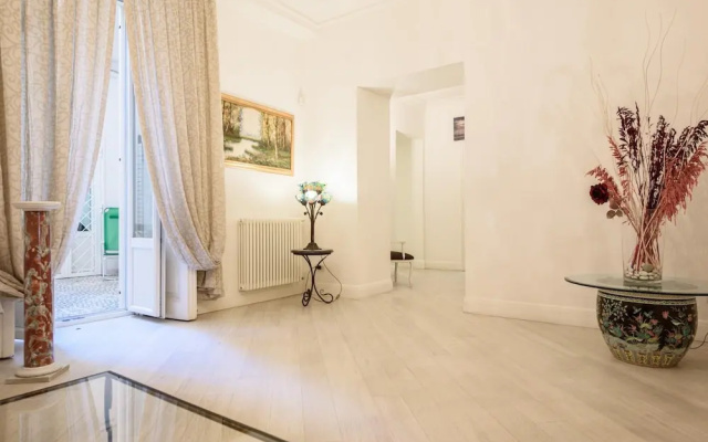 Palazzo Dello Spagnolo Suite