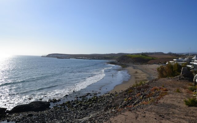 Vcv Apartamento Las Rocas Beach