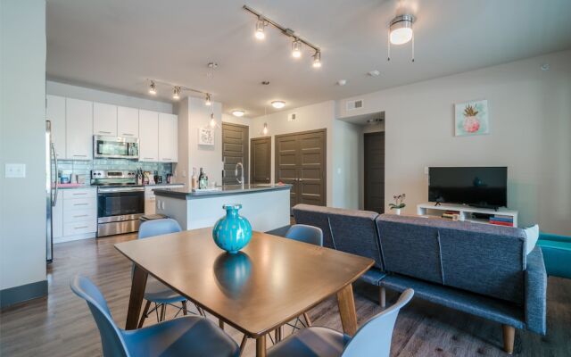 StayLo Austin 2 Bedroom Suites