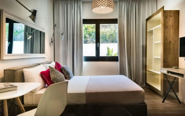 Teku Boutique Hotel