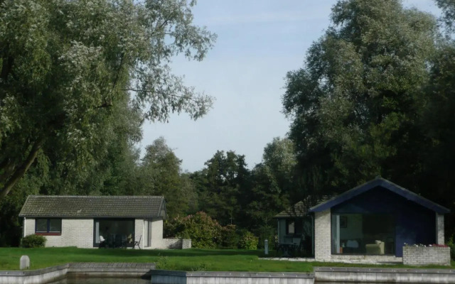 Bungalow on a Private Island in the Loosdrechtse Plassen