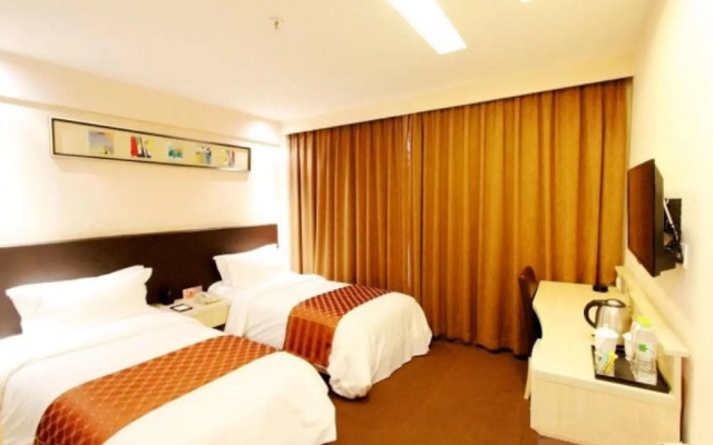 Days Inn Frontier Qingdao Airport