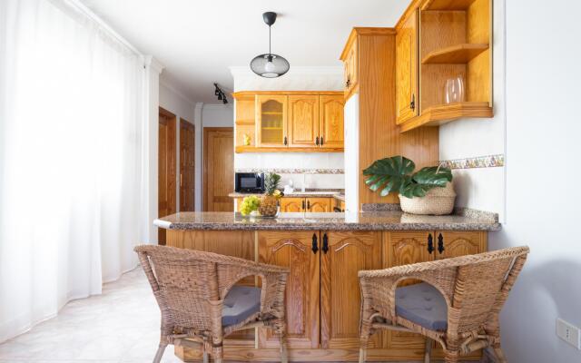 Home2Book Stylish Apartment Caletillas