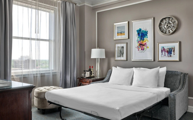 The Hotel Saskatchewan, Autograph Collection