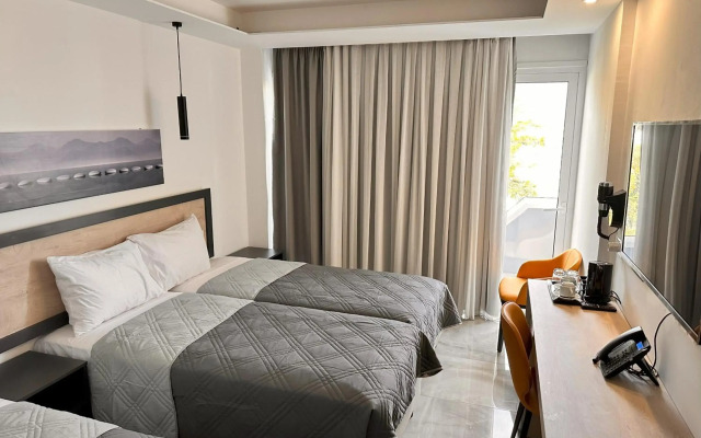 Papouis Protaras Hotel