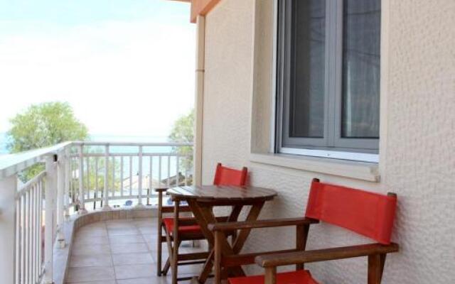 Noni Rooms