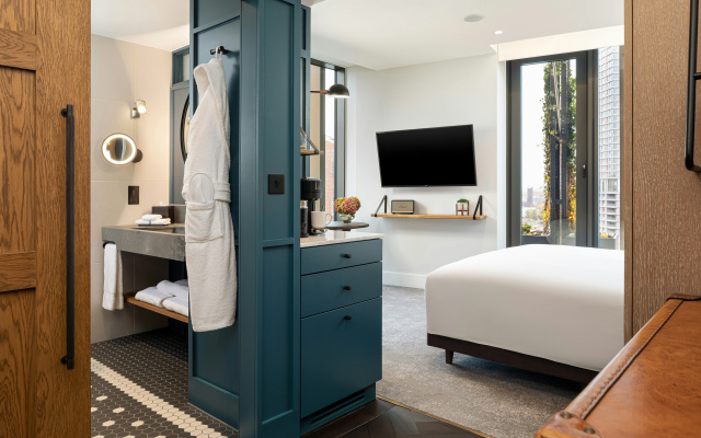 The Gantry London, Curio Collection by Hilton - Image 3