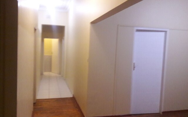Alika Guest House