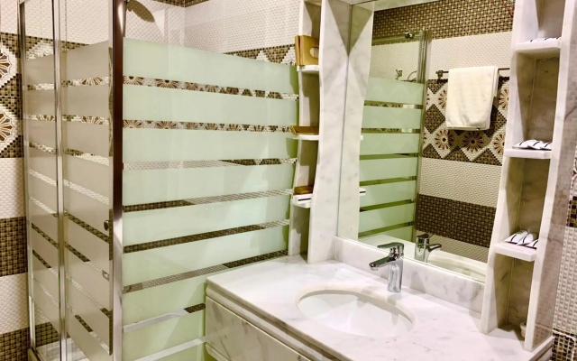 Olive Suites