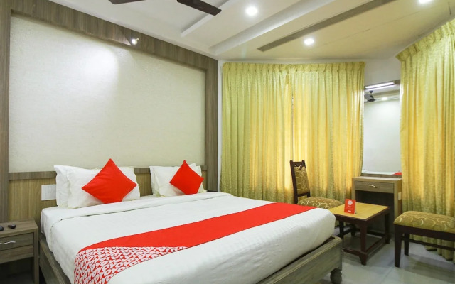 OYO 28567 Krishna Holiday Village