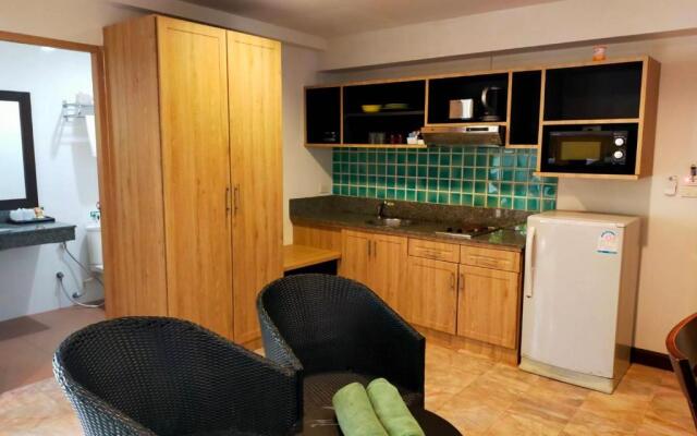 Kamala Beachfront Apartment