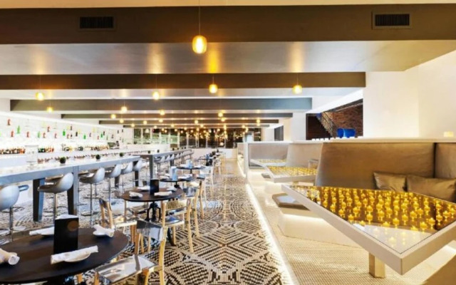 Aqua Chicago