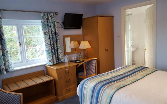 Apple Tree Hotel