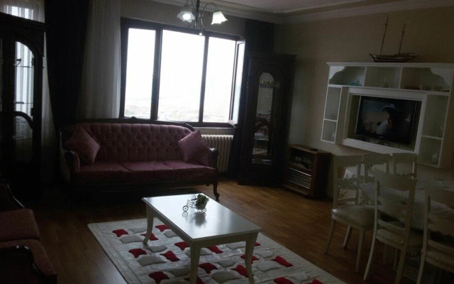 Cinaralti Apart