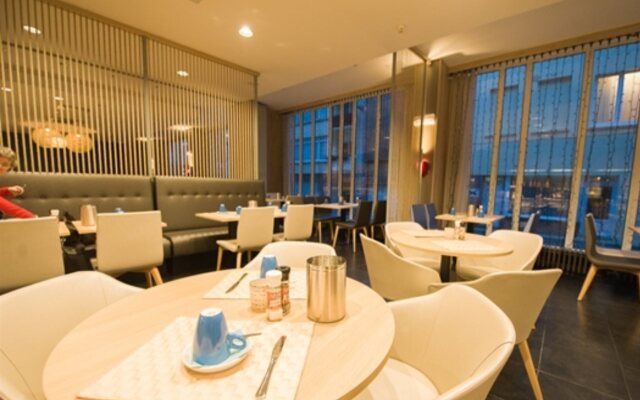 Ostend Hotel