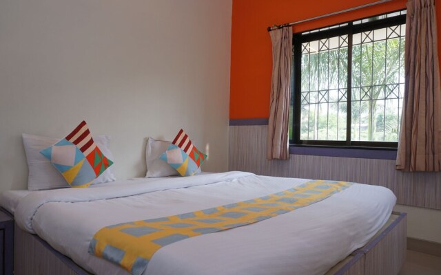 OYO 19691 Home Exotic Studio Lonavala Lake