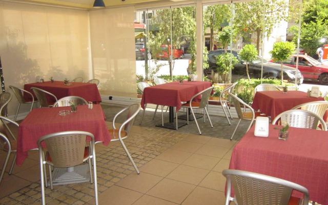 Madisson Hotel