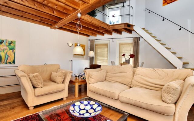 A Beautifully Furnished, Traditional Holiday Home