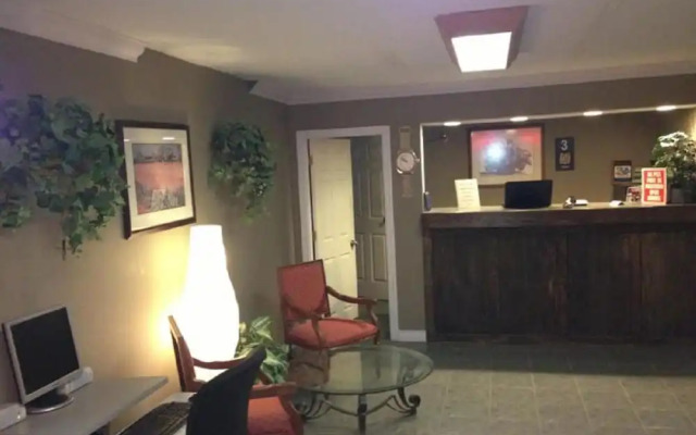 Cache Creek Inn