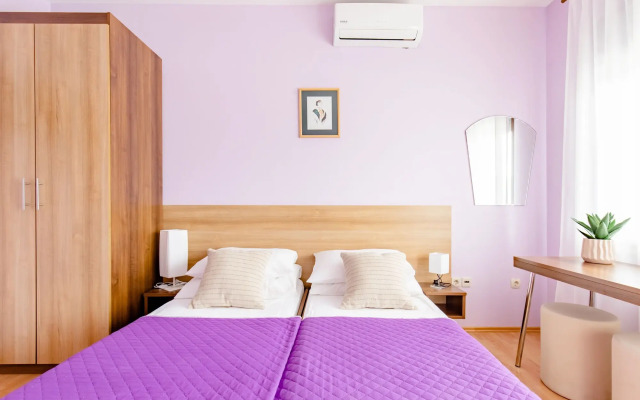 Apartments Mara
