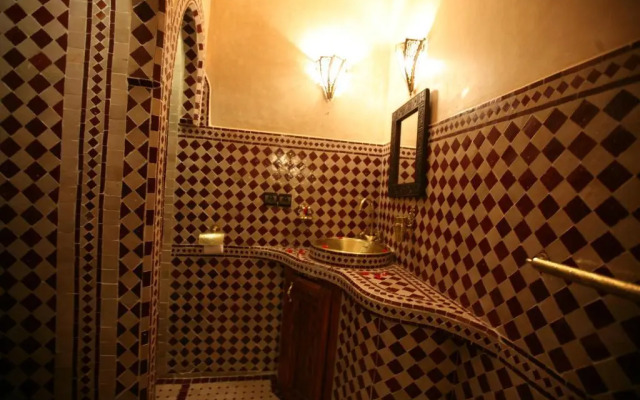 Riad Hamdane Et SPA