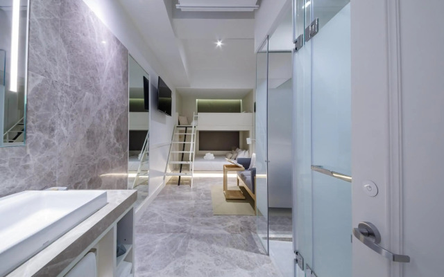 Charterhouse Causeway Bay