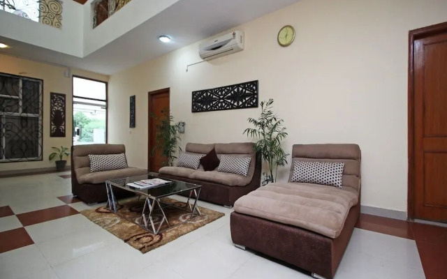 Divine Inn by OYO Rooms
