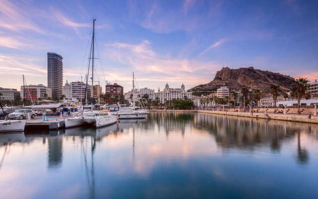 Hotel Alicante Gran Sol Affiliated by Meliá