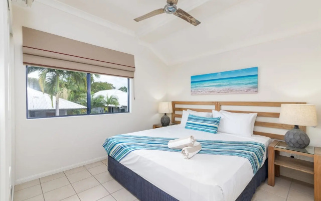 Meridian Port Douglas - Adults only